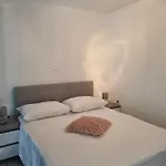 Ivanov Apartmán *