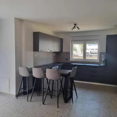 Ivanov * Ζαντάρ